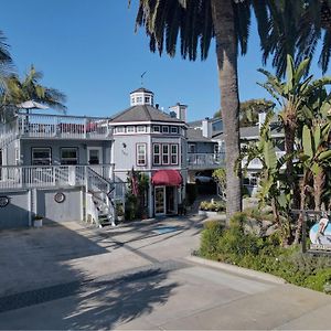 Pelican Cove Inn
